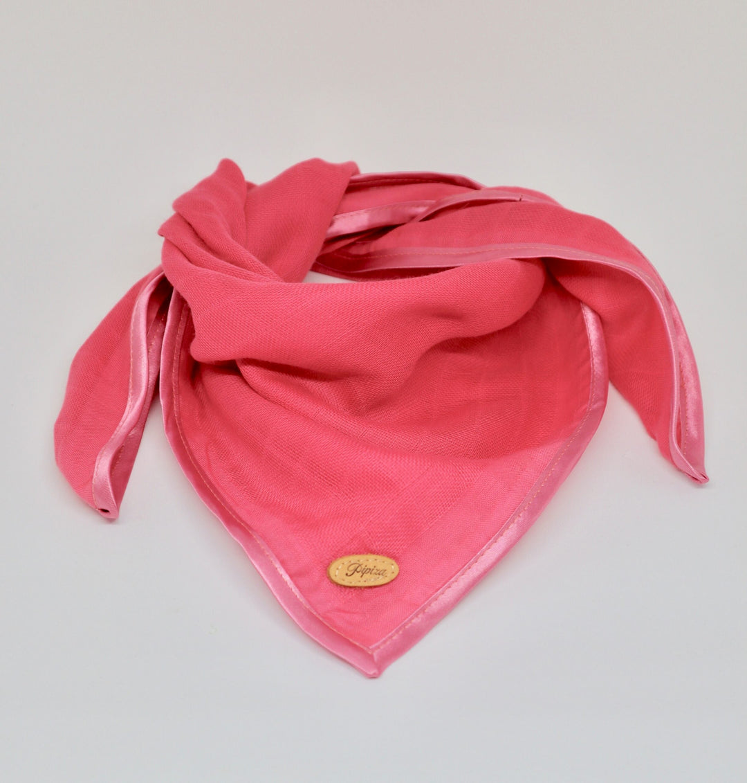 Nuscheli 60x60 pink mit Satinborte